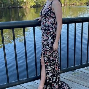 Size 0 Primavera beaded prom dress